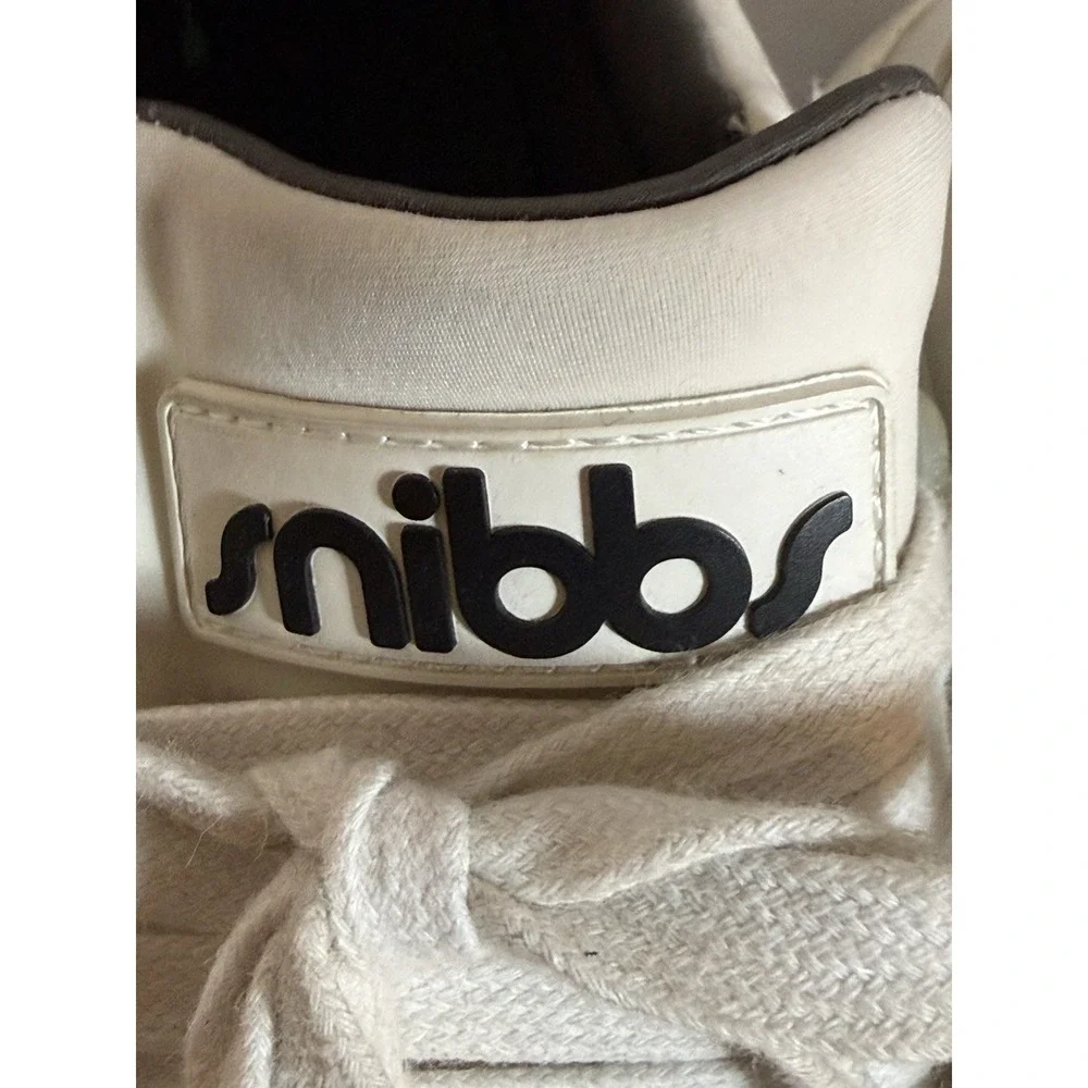 Snibbs Spacecloud Non-Slip Work Shoes Womens Sz 7 US White Sneakers
